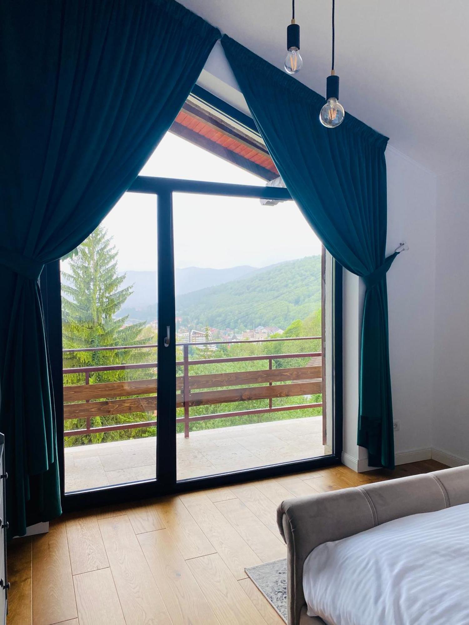 Stone House Sinaia Βίλα Εξωτερικό φωτογραφία
